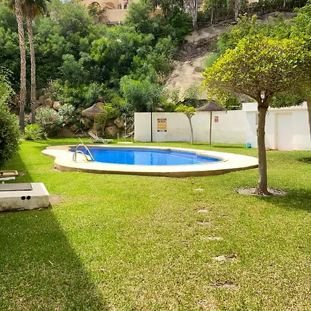 Apartment Residencial Oasis 5 *